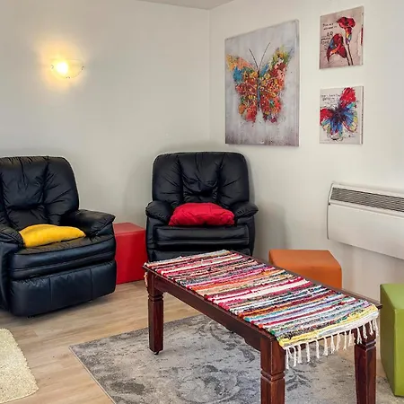 Nyaraló 2 Bedroom Lovely In Drazice *