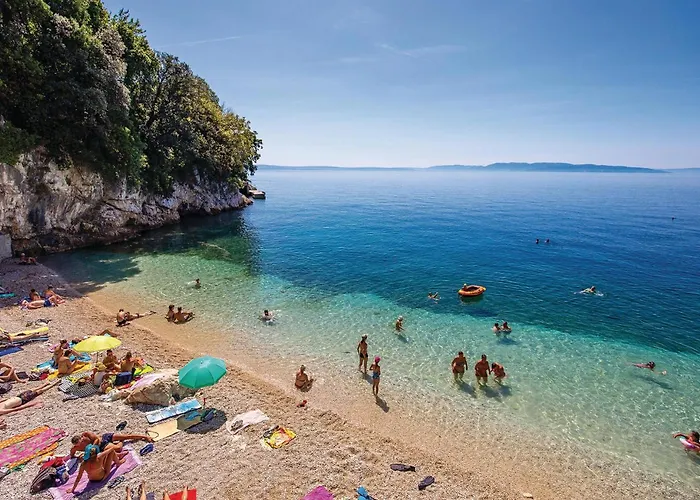 2 Bedroom Lovely In Drazice * Podhum