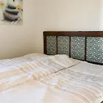 2 Bedroom In Drazice Nyaraló