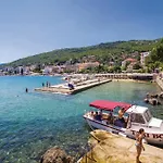 Case de vacanță 2 Bedroom In Drazice *