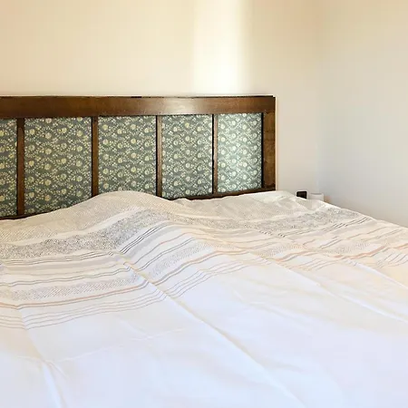 Ferienhaus 2 Bedroom Lovely In Drazice